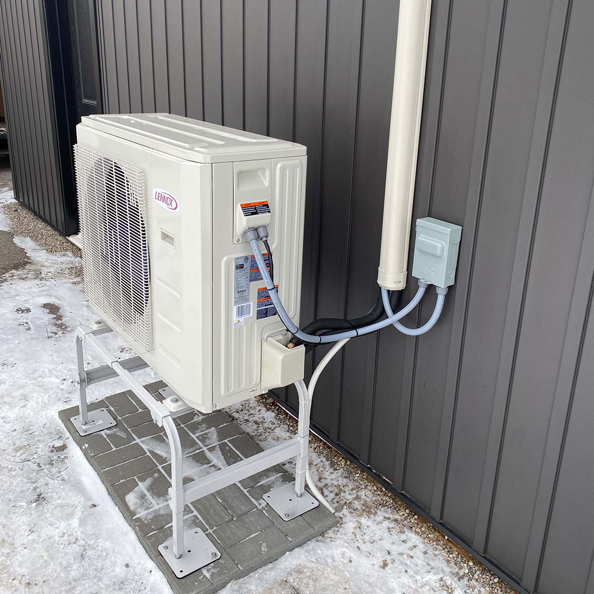Lennox Ductless AC – Dundas (3)